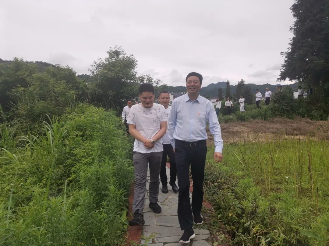 ط֯չѧʷͷԡߺ·ϵл